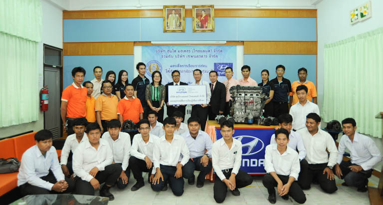 iamcar_ hyundai_csr-3